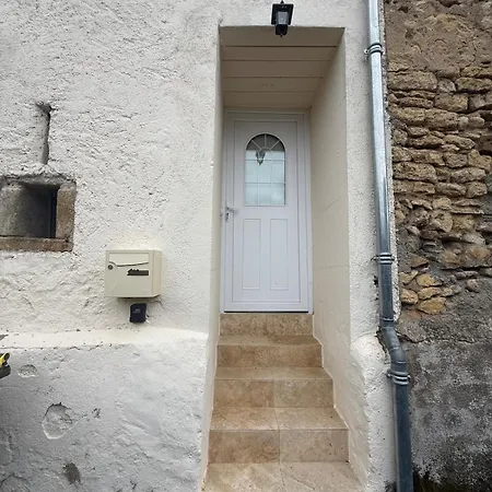 La Lys Seychalloise Avec Balneo Et Wifi *